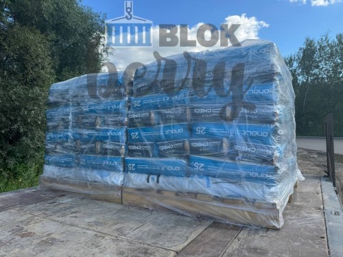 Клей на паллете в кузове